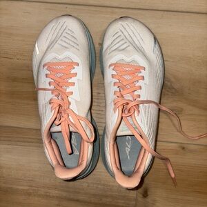 Women's Altra Forward Experience size 6.5